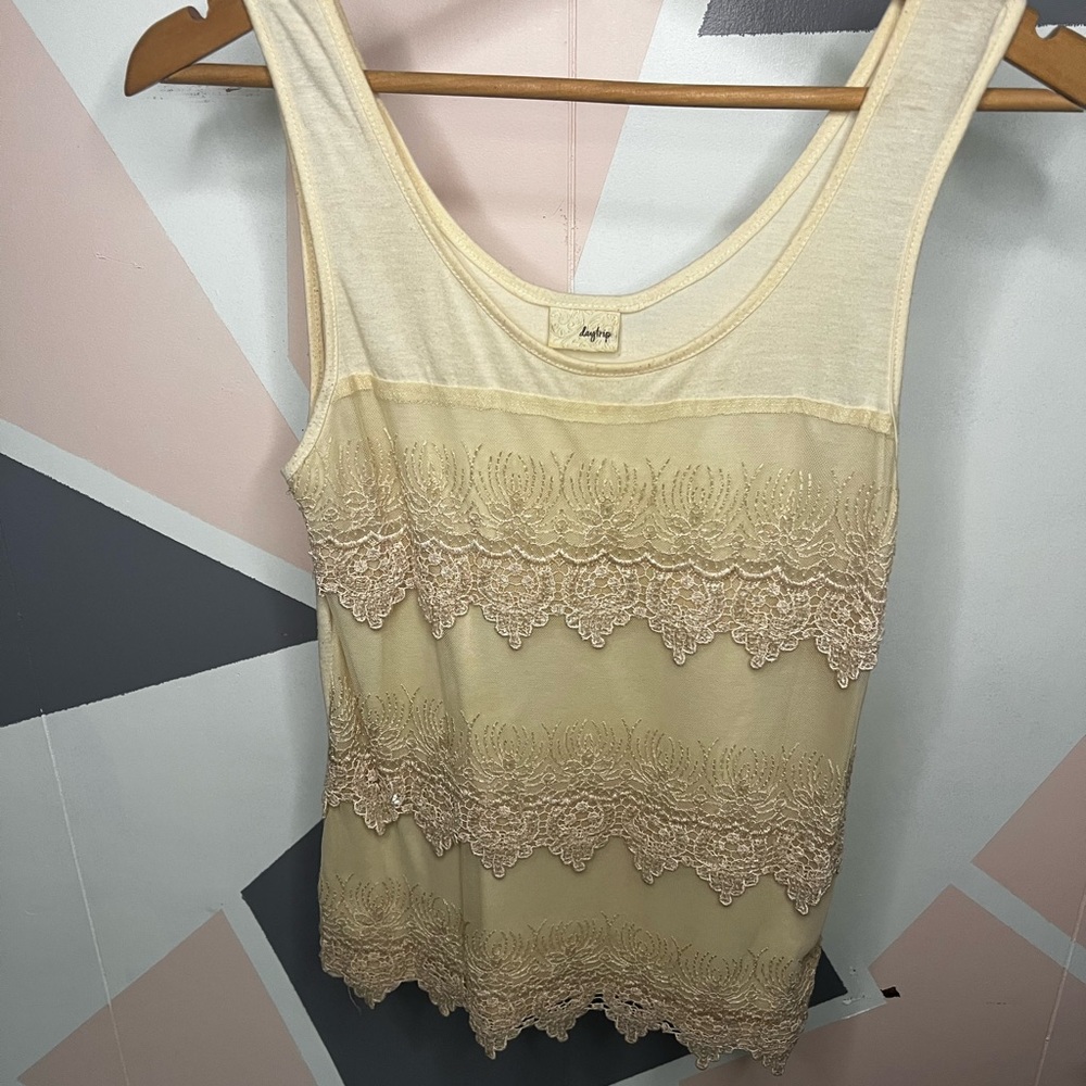 Day trip Lace Cream Tank Top